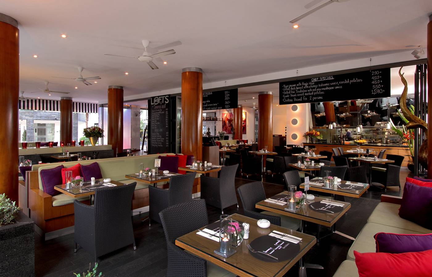 Bydlofts-Boutique-Hotel---Serviced-Apartments-Restaurant-29