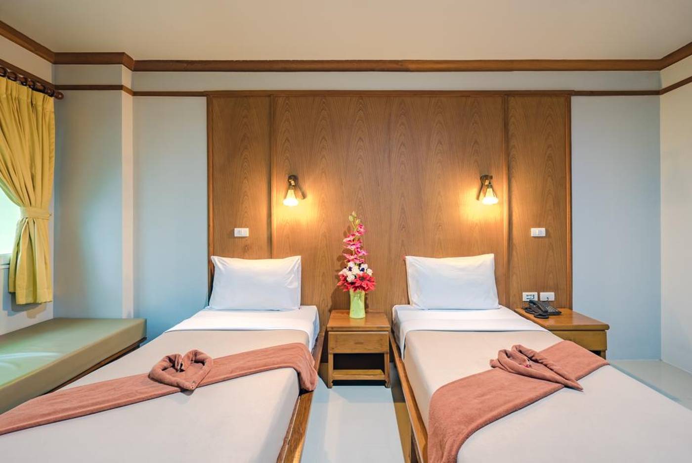 Patong-Pearl-Resortel-Phuket-Room-34