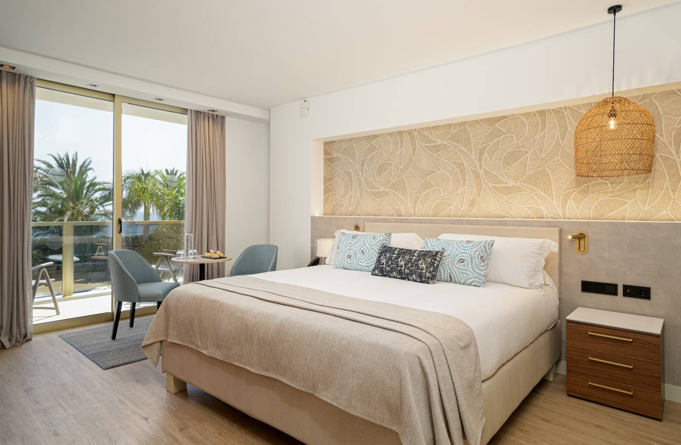 Hotel-Sir-Anthony-Room-14