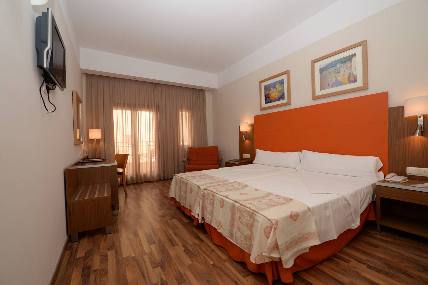 Monarque-Costa-Narejos-Room-11