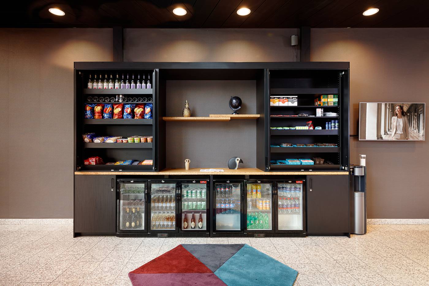 Citadines-Sloterdijk-Station-Amsterdam-Lobby-9