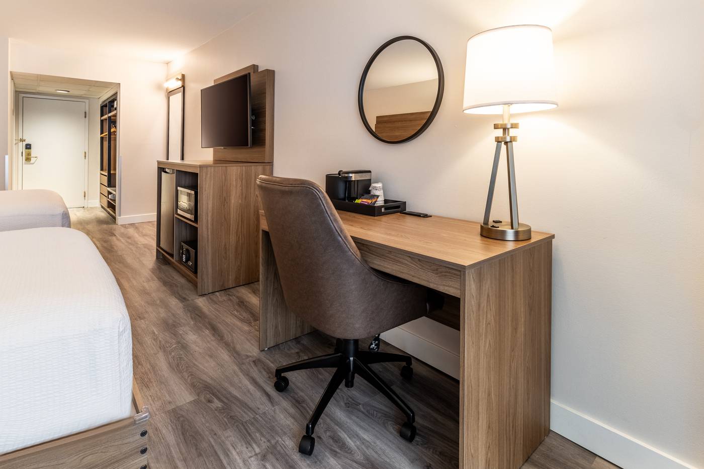 Atrium-Hotel-Vancouver-Room-29