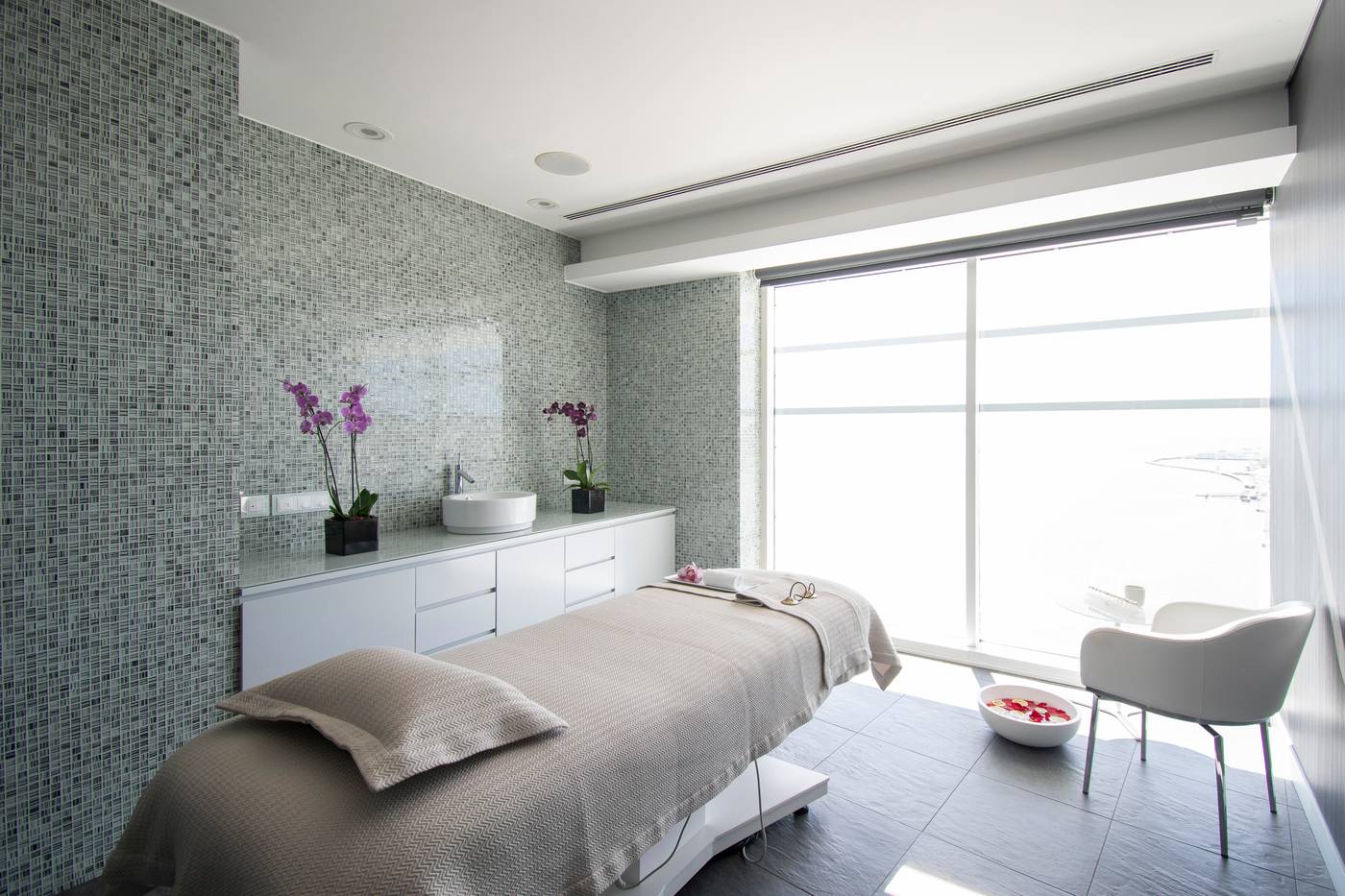 Myriad-By-Sana-Hotels-Sports-and-Entertainment-52