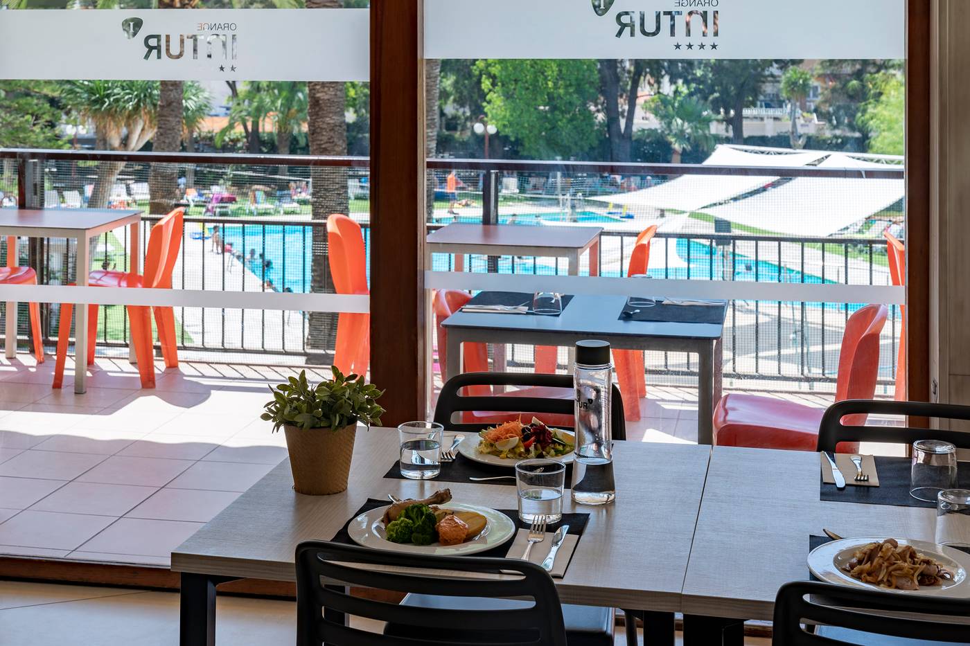 Intur-Orange-Restaurant-13