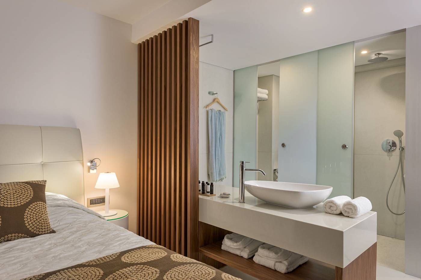 The-Ixian-Grand---All-Suites---Adults-Only--18---Room-44
