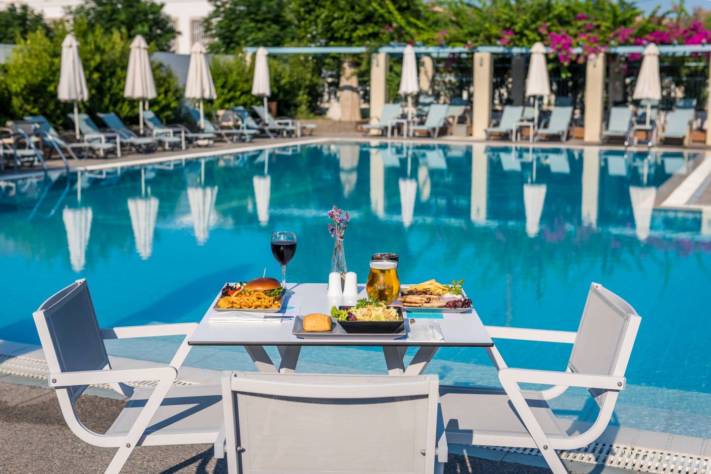 Nissia-Apartments-Pool-10