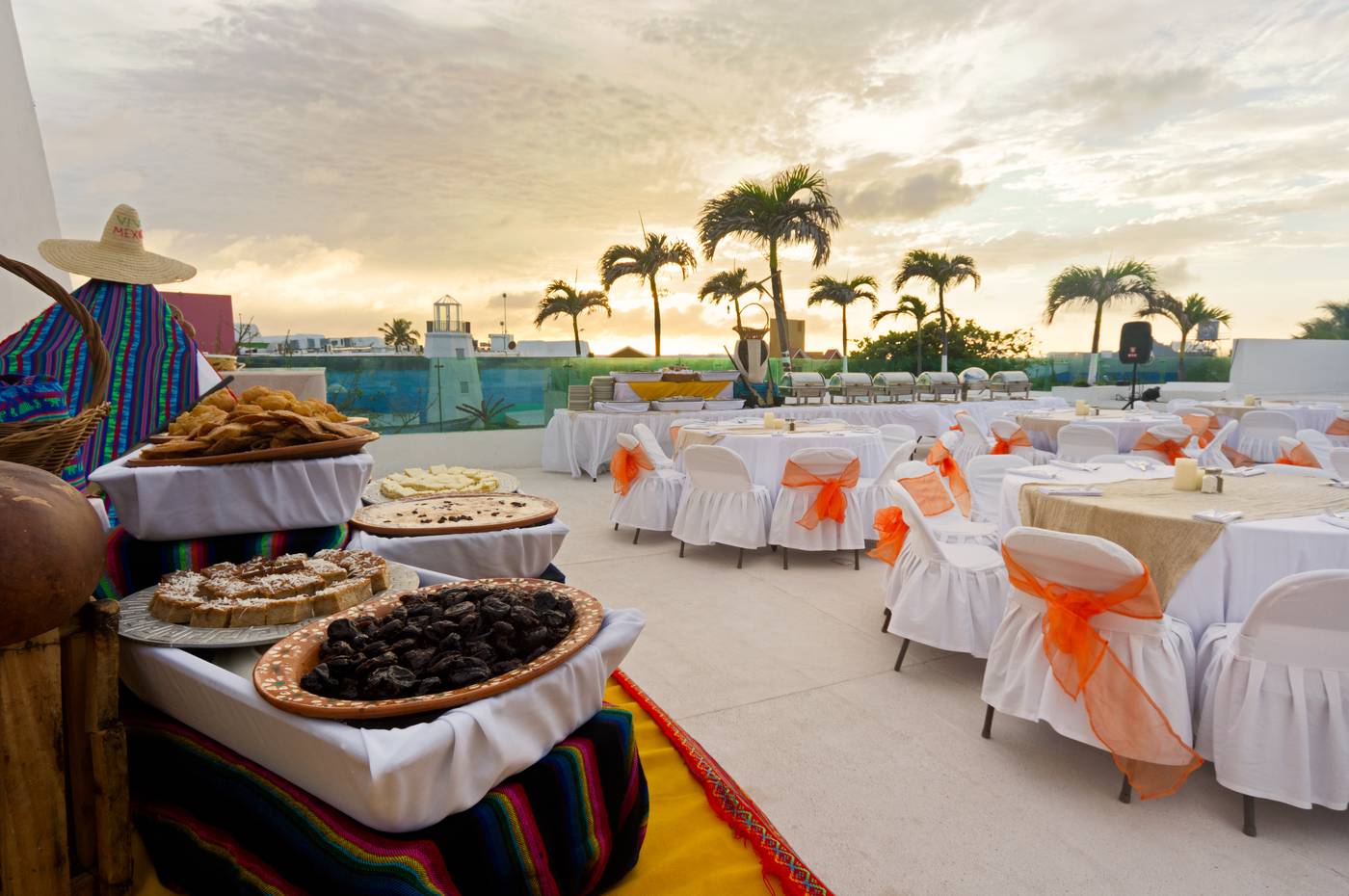 Flamingo-Cancun-Resort-Sports-and-Entertainment-17