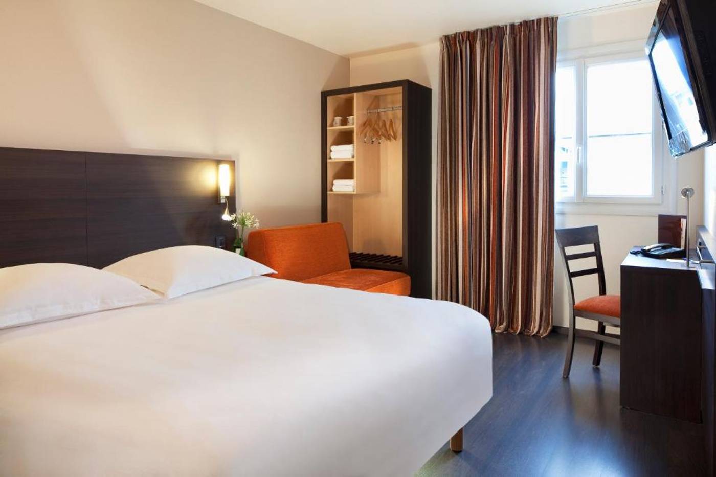 Escale Oceania Nantes-France-BOUGUENAIS-Room-7