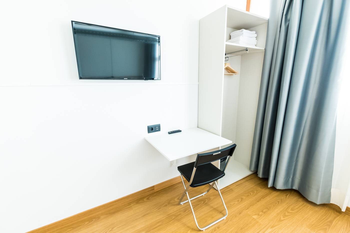 Far-Home-Bernabeu-Room-29