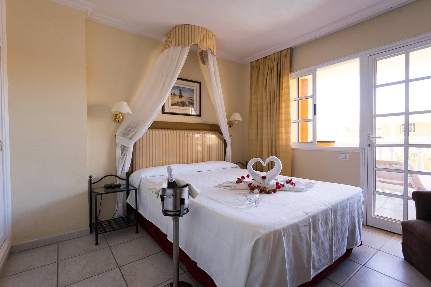 El-Marqu----s-Palace-by-Intercorp-Hotel-Group-Room-34