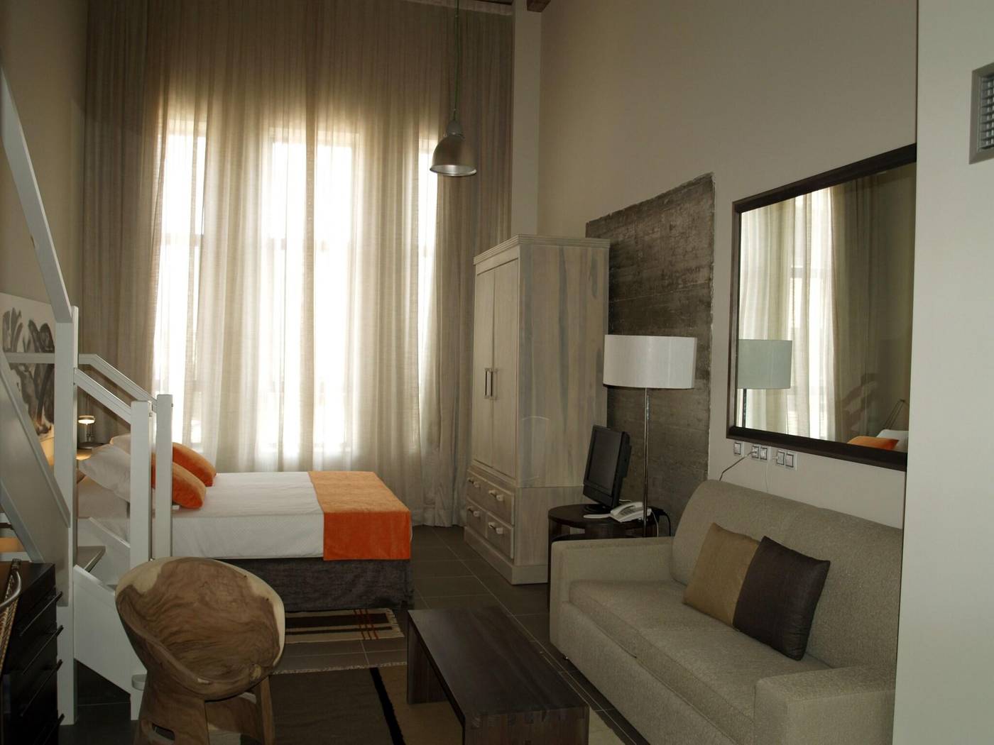 Eco-Alcala-Suites-Room-18
