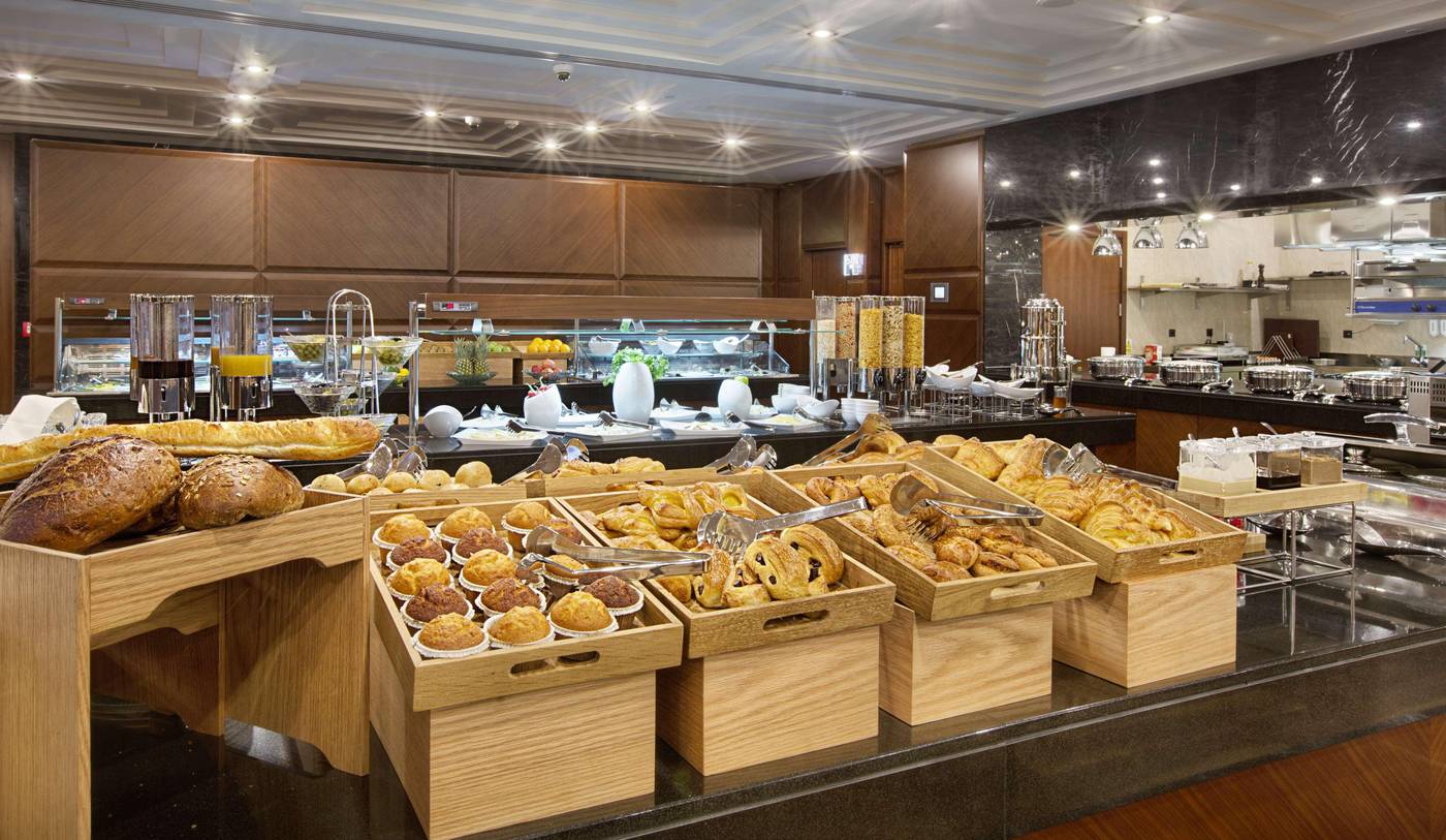 DoubleTree-by-Hilton-Istanbul---Avcilar-Restaurant-29