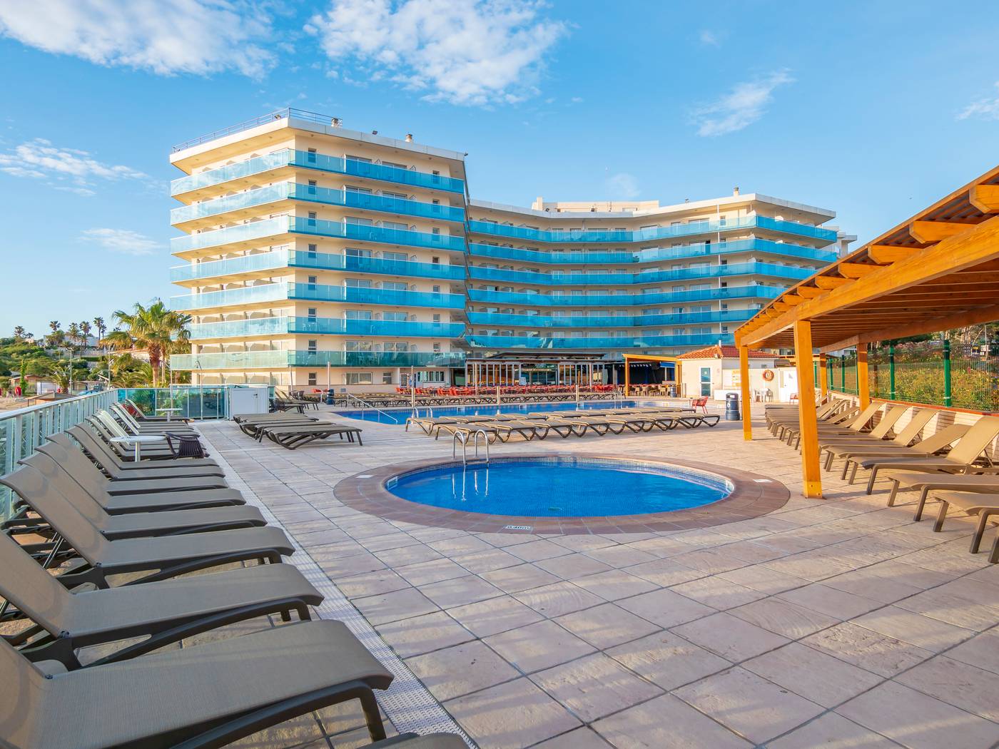 Golden-Donaire-Beach-Pool-3