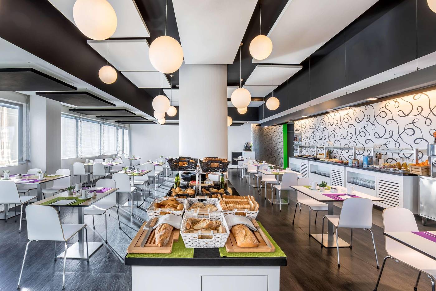 Occidental-Castellana-Norte-Restaurant-20