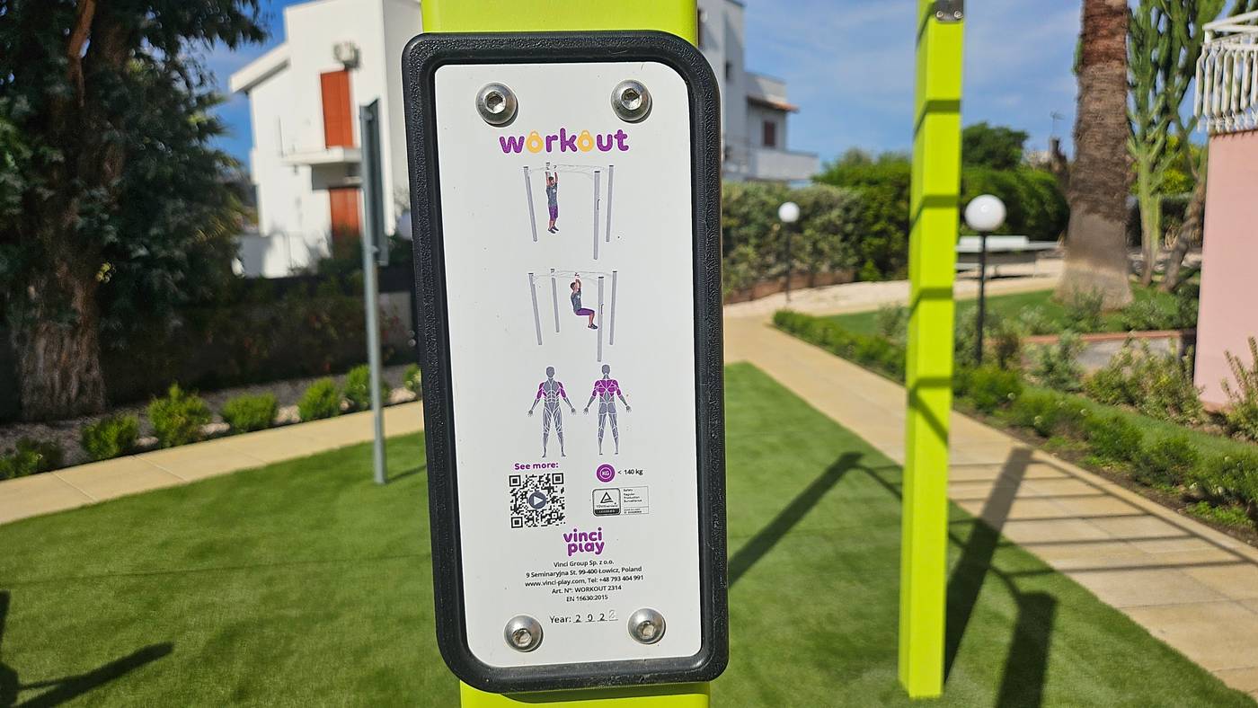 Residence-Villa-Giardini-Sports-and-Entertainment-75