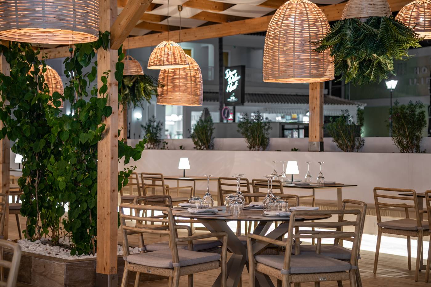 Diana-Palace-Hotel-Restaurant-60