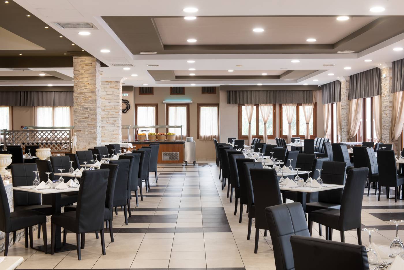 Alexandros-Palace-Hotel-Restaurant-64