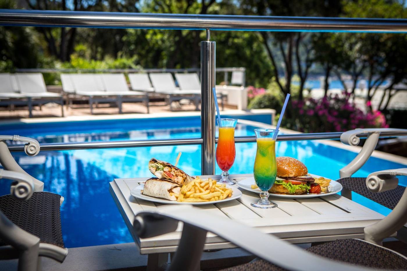 Hotel-Royal-Ariston-Restaurant-75