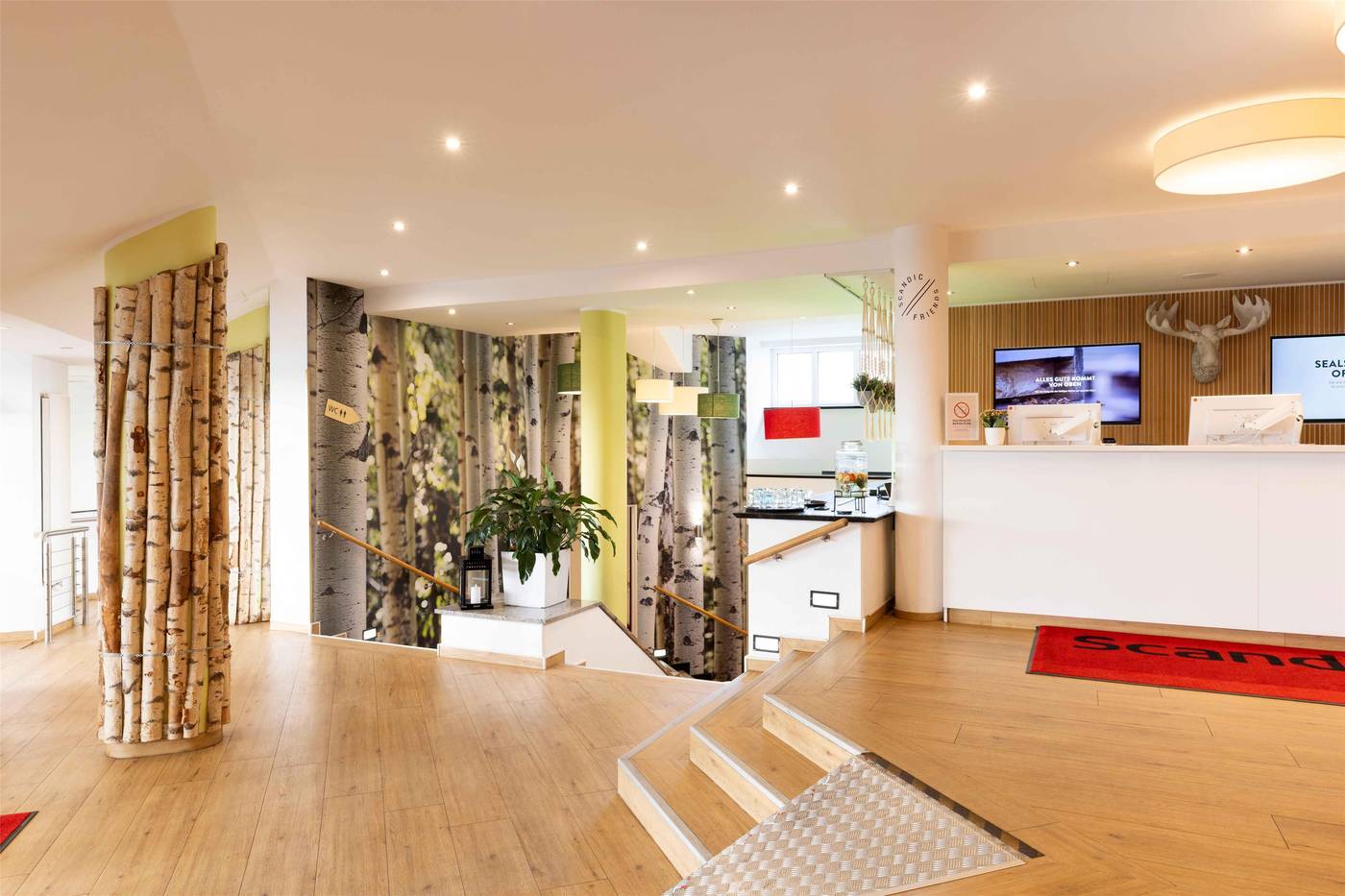 Scandic-Berlin-Kurfurstendamm-Lobby-6