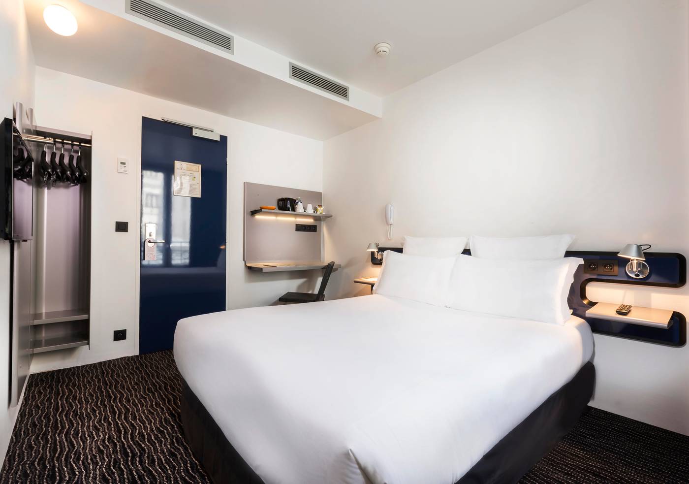 Libertel-Canal-Saint-Martin-Room-15