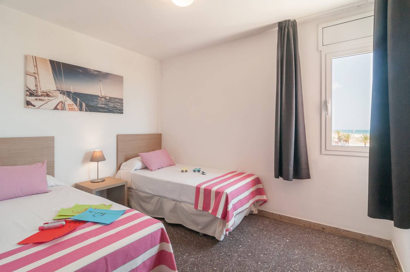 Pierre---Vacances-Comarruga-Room-16