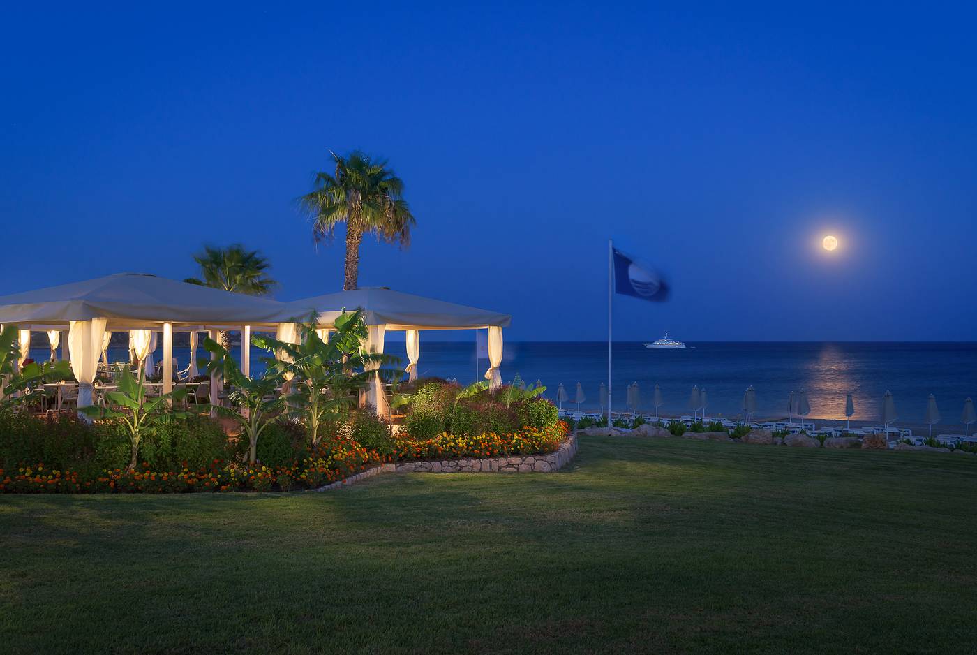 Rodos-Palladium-Bar-71