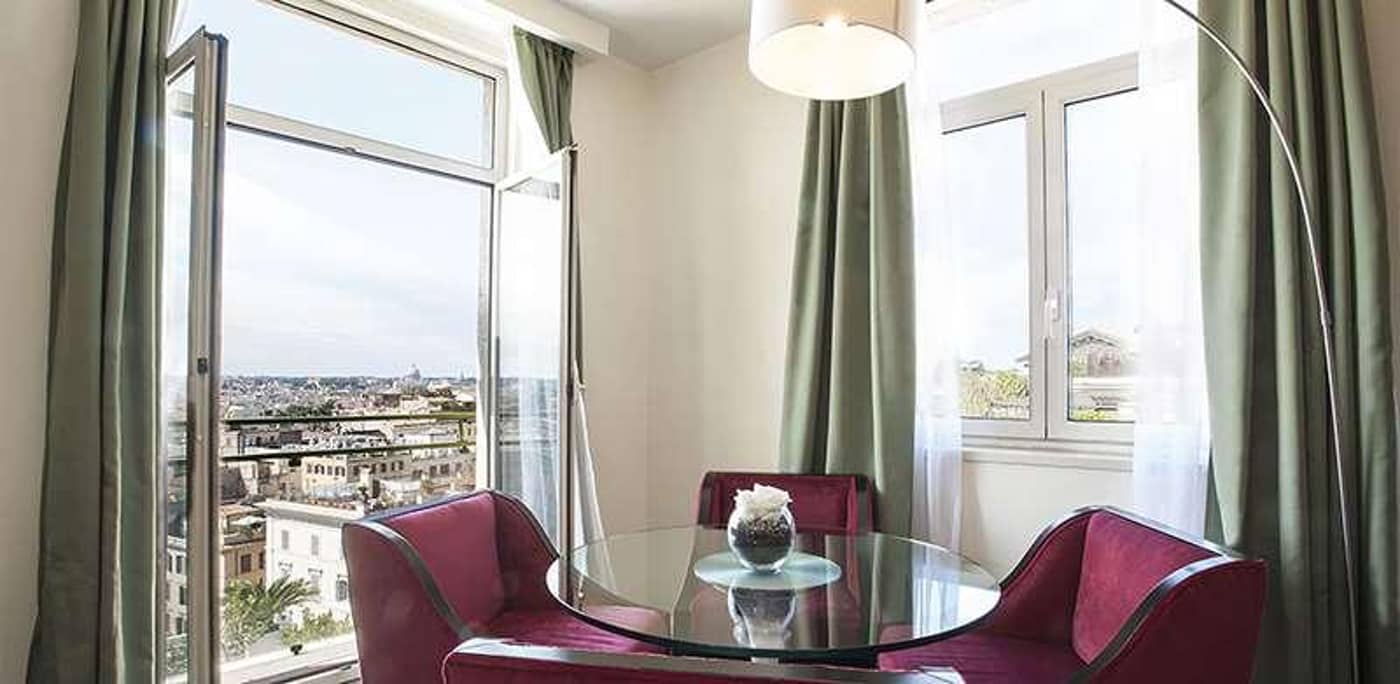 Sina-Bernini-Bristol--Autograph-Collection-Room-69