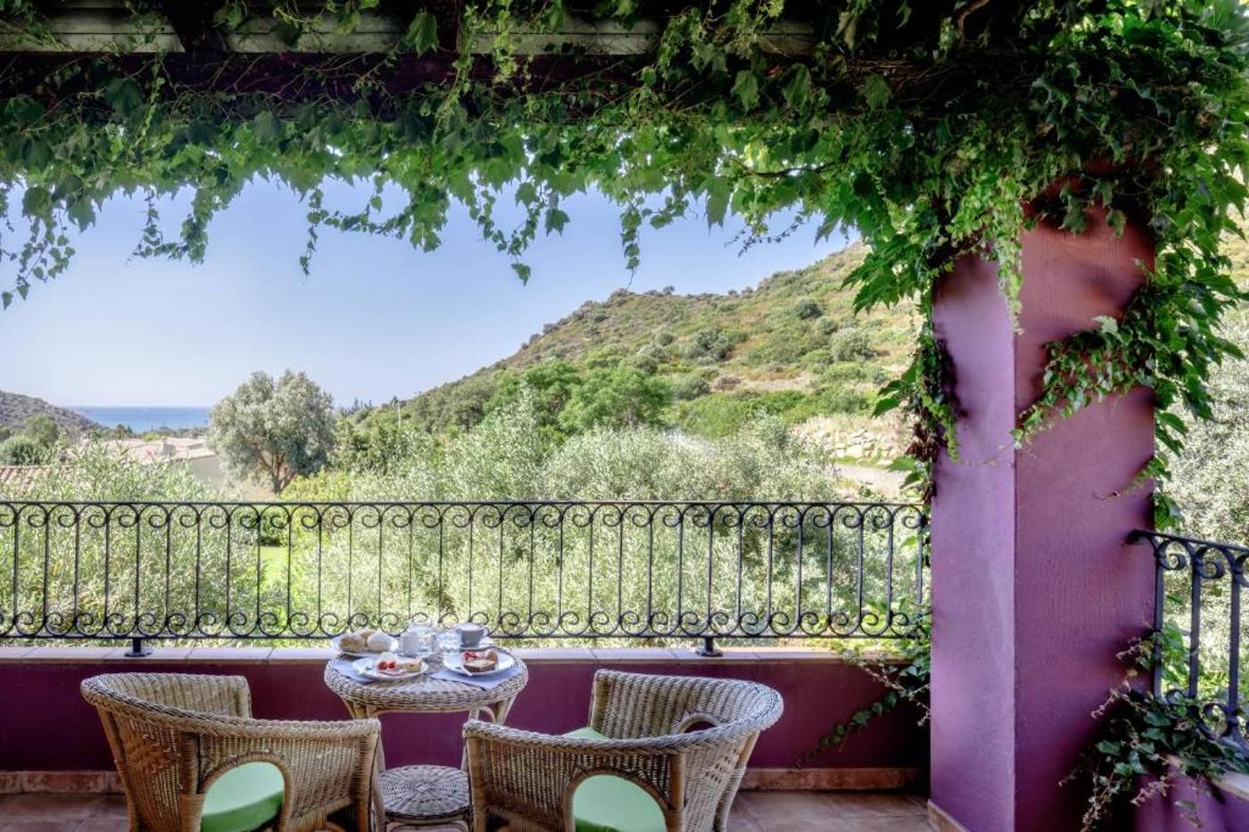 Cruccuris-Resort-Room-59