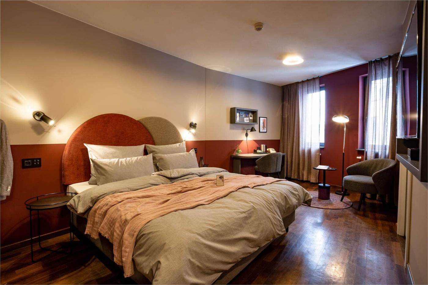 The-Circus-Hotel-Room-41