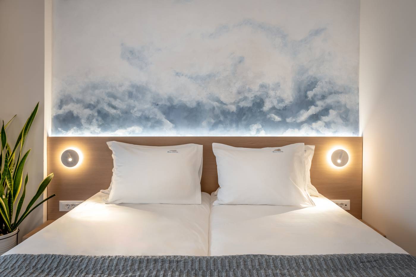 Blue-Dome-Room-27