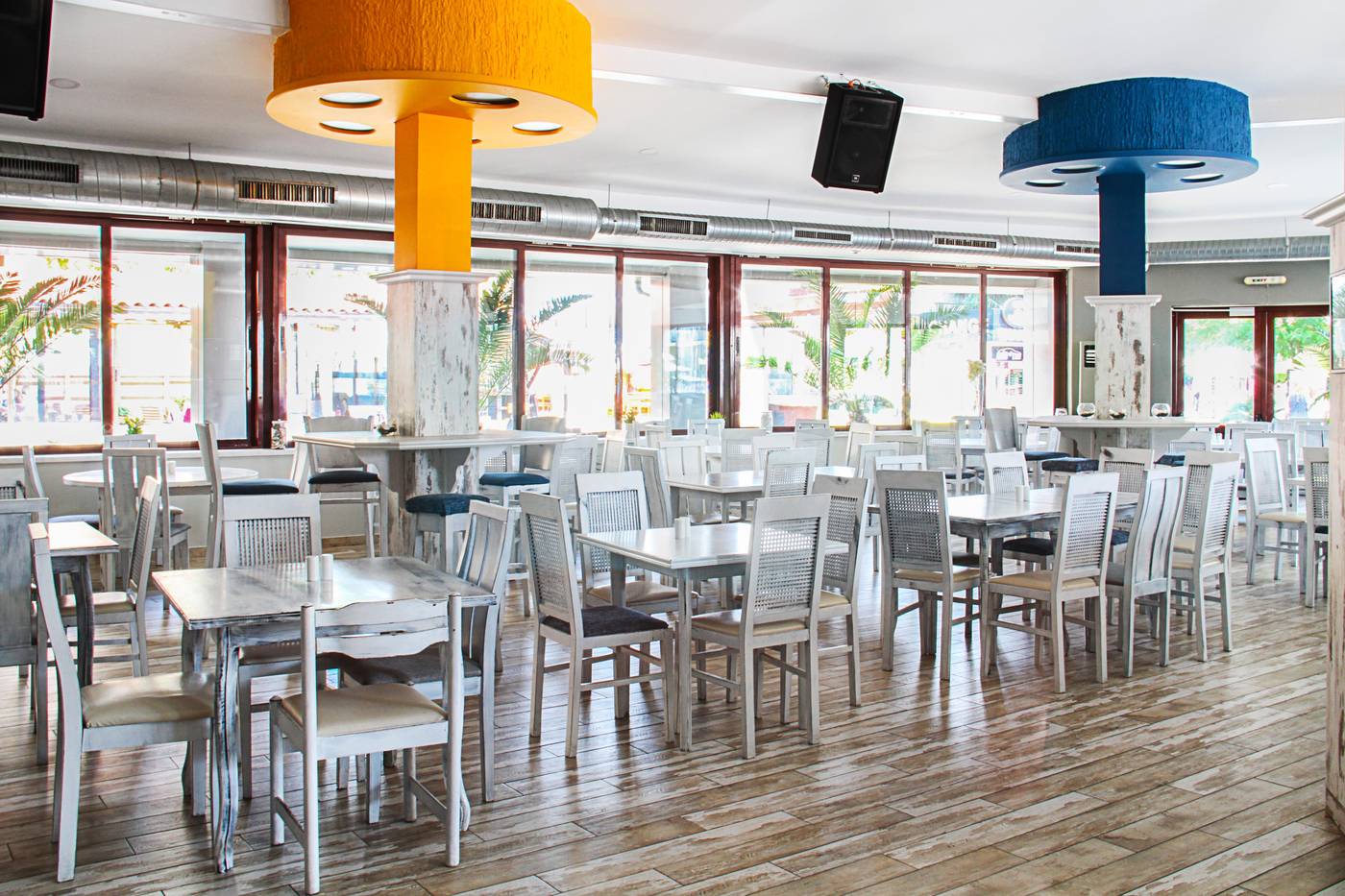 Meridian-Restaurant-16