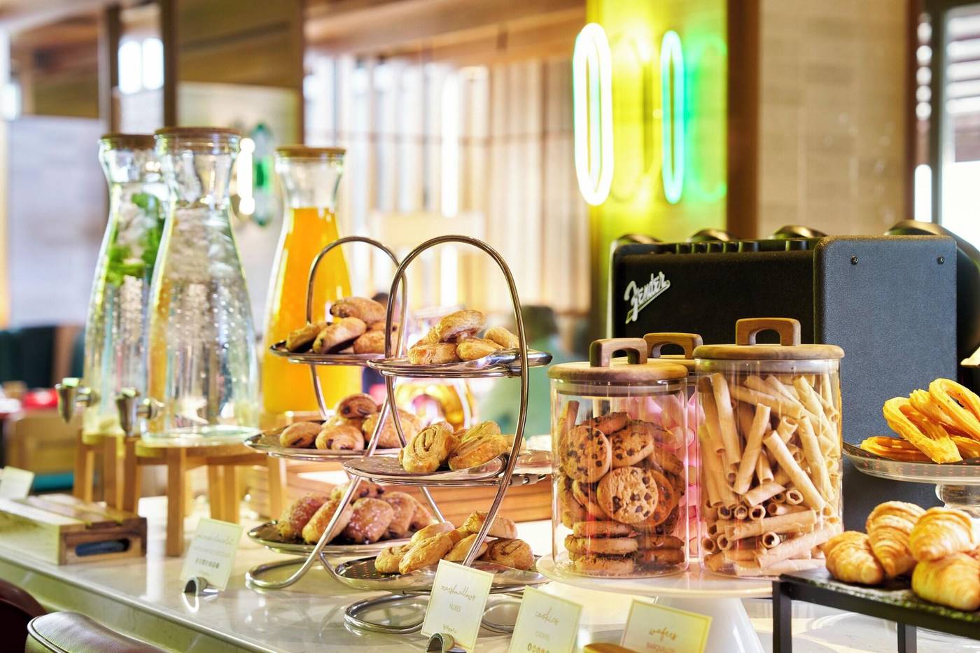 Hard-Rock-Hotel-Madrid-Restaurant-47