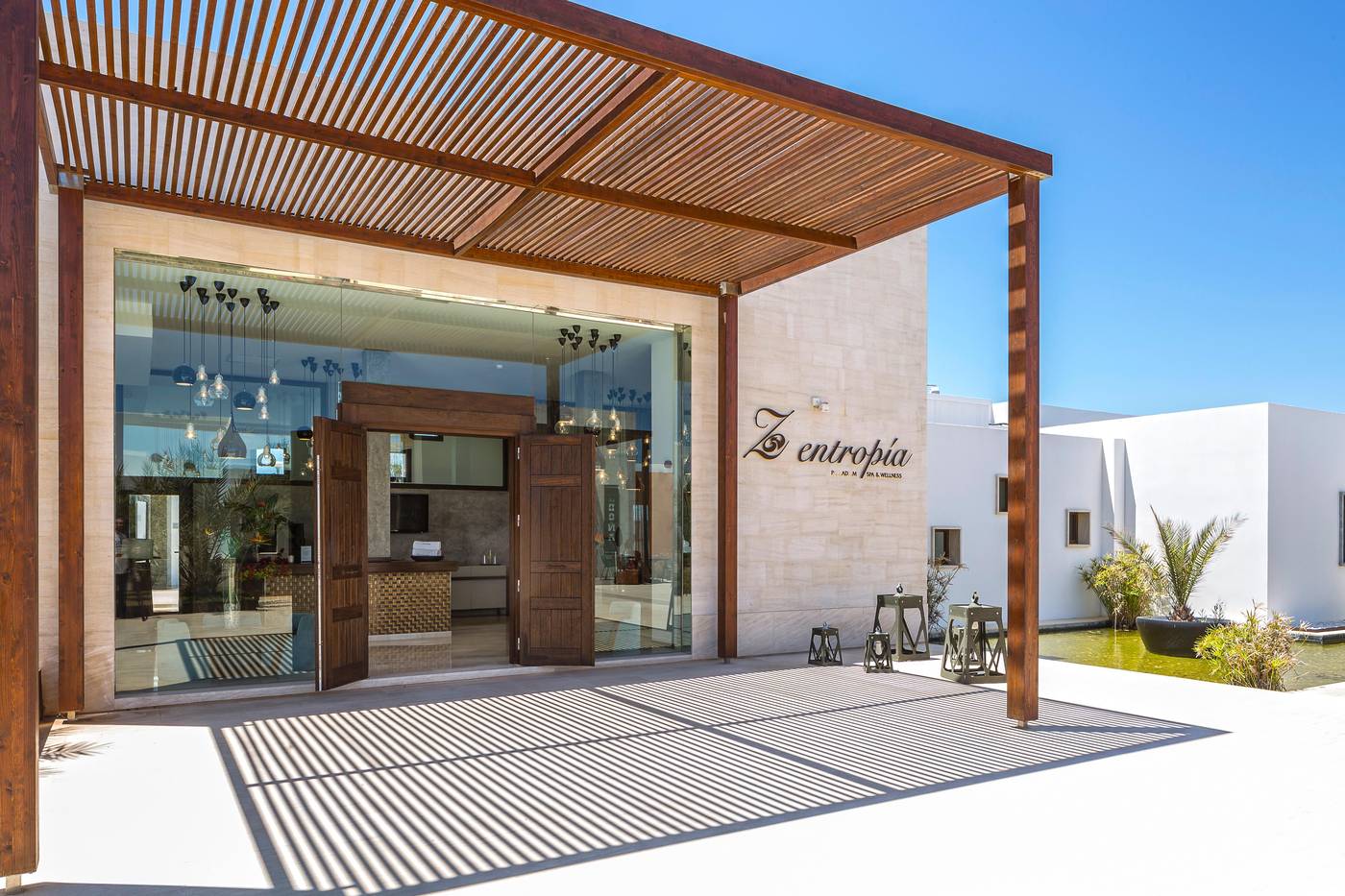 Grand-Palladium-White-Island-Resort---Spa-Sports-and-Entertainment-14