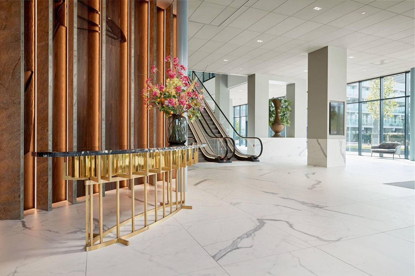 Hotel-Van-der-Valk-Haarlem-Lobby-5