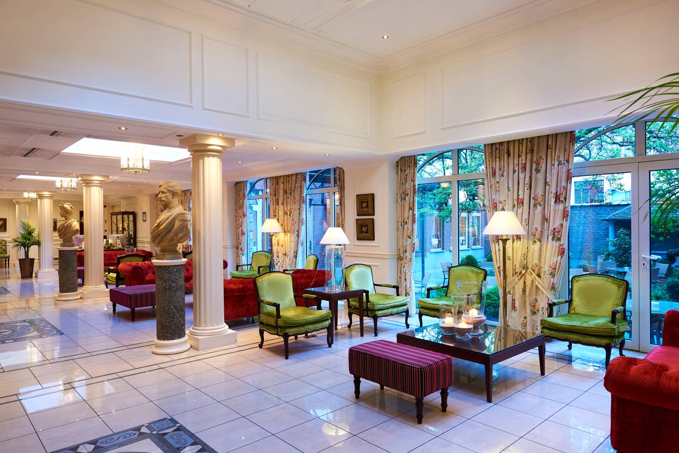 Stanhope-Hotel-Brussels-by-Thon-Hotels-Lobby-1