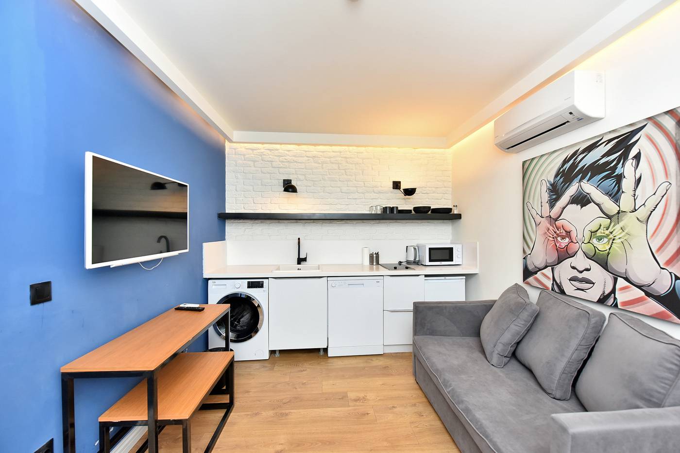 Fitas-Oda-Hotel-Room-11