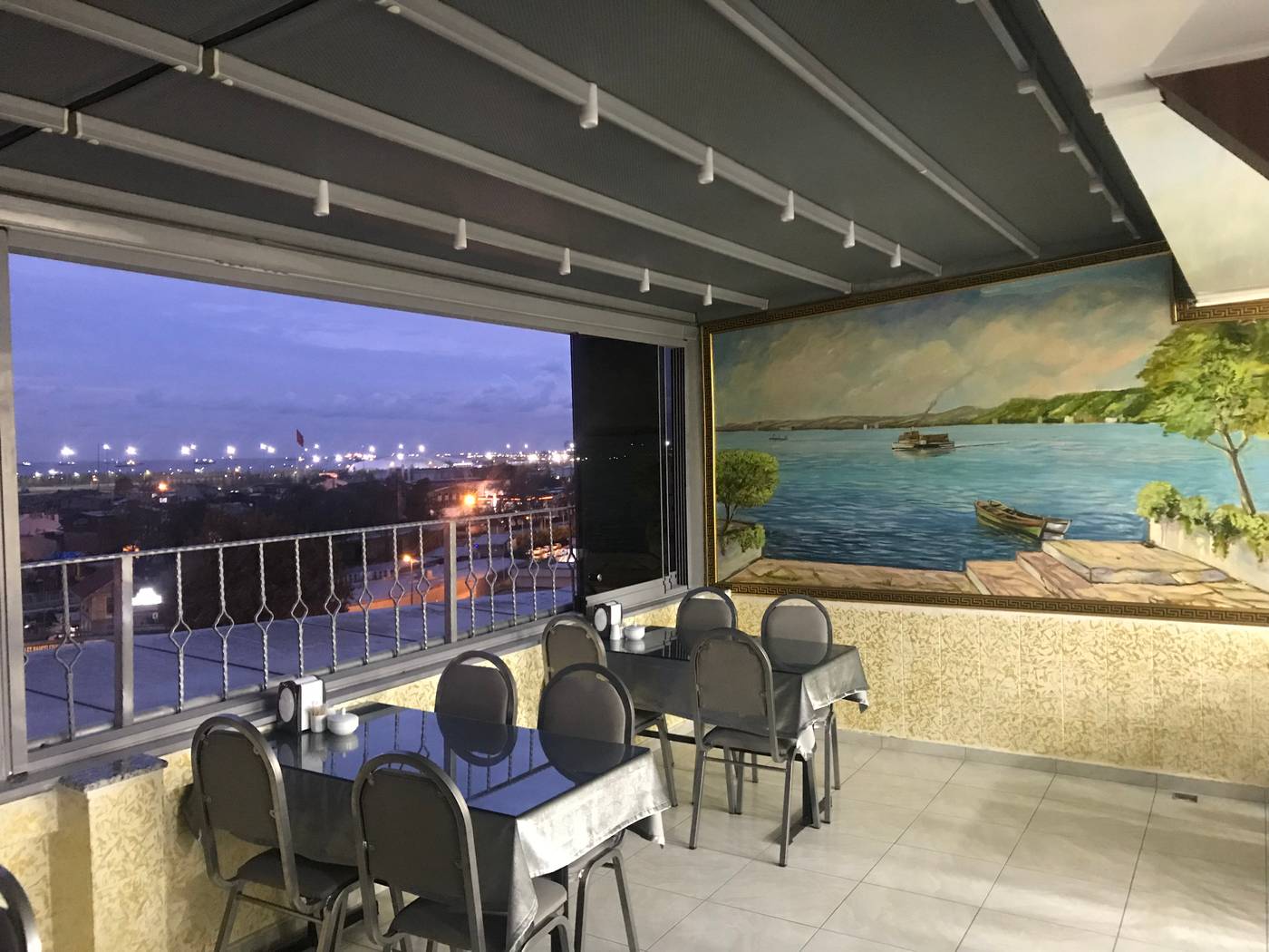 Grand-Oral-Hotel-Restaurant-4