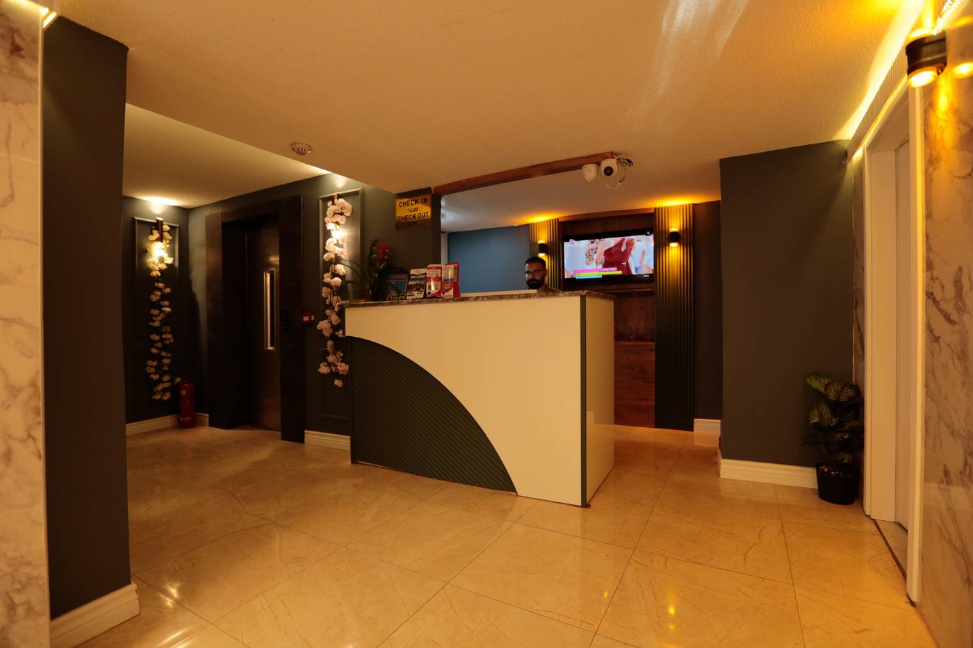 Newalla-Hotel-Old-City-Lobby-10