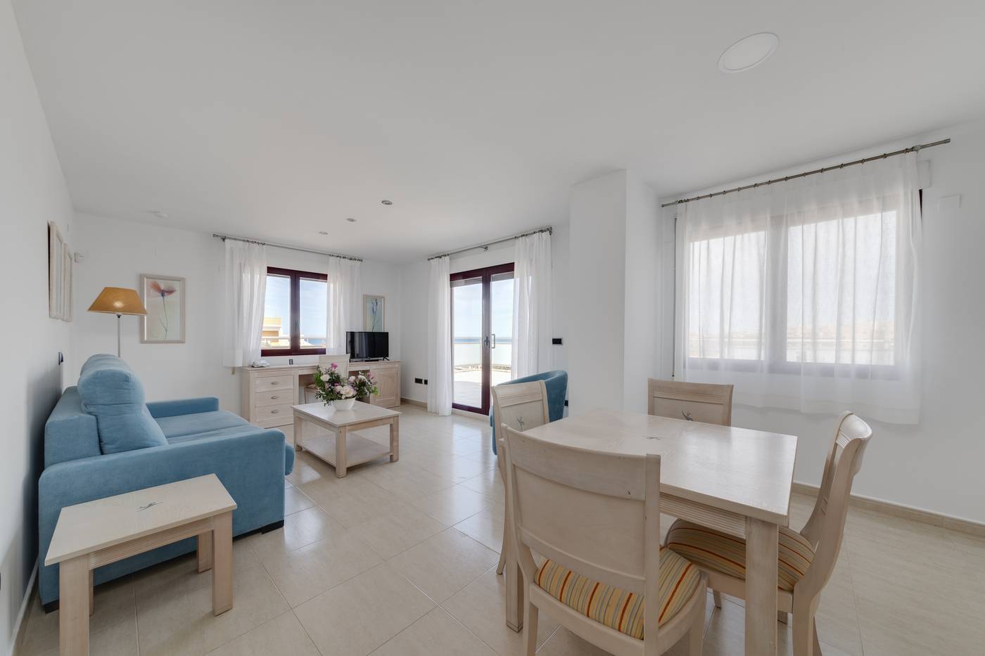 Daniya-Denia-Spa---Business-Room-38