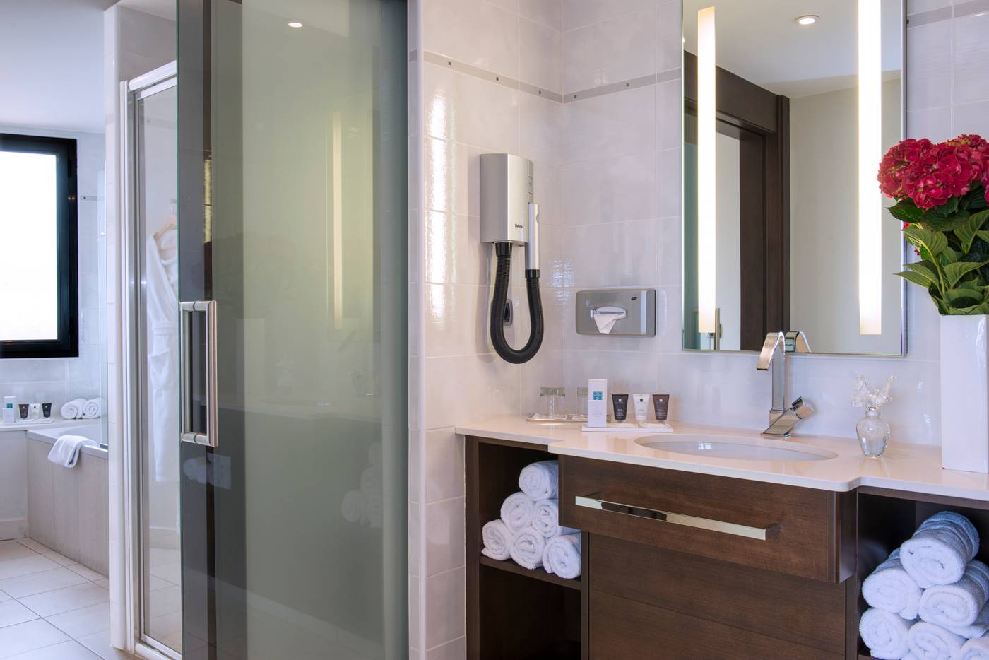 Aston-La-Scala-Room-44