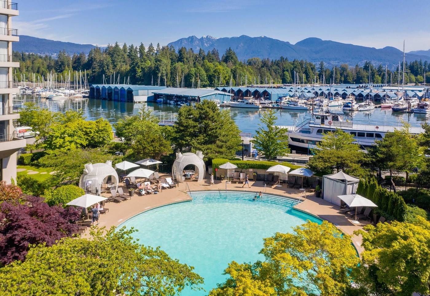 Westin-Bayshore-Vancouver-Pool-2