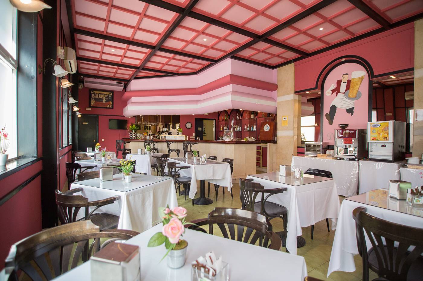 OH-Marbella-Inn-Restaurant-29