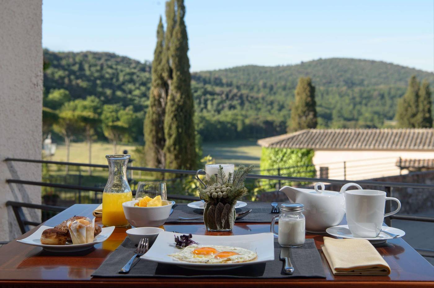 La-Bagnaia-Golf---Spa-Resort-Siena--Curio-Room-30