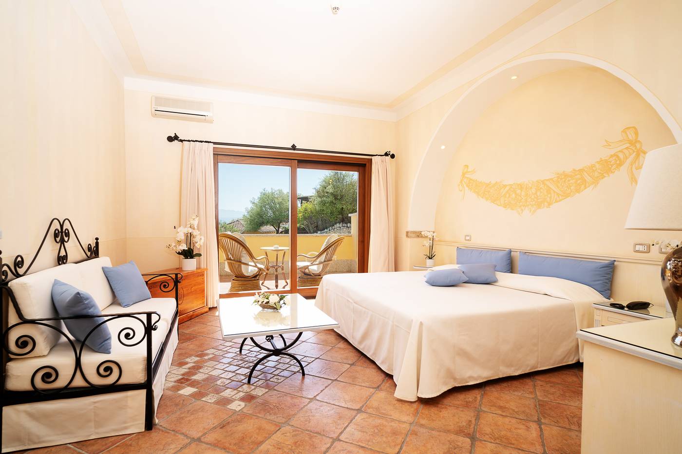 LH-Pozzo-Sacro-Room-12