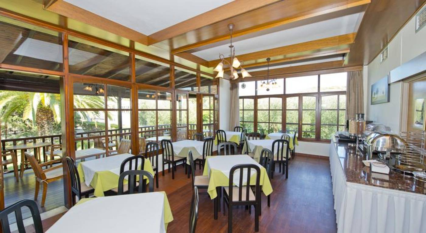 Hanioti-Village-Restaurant-30