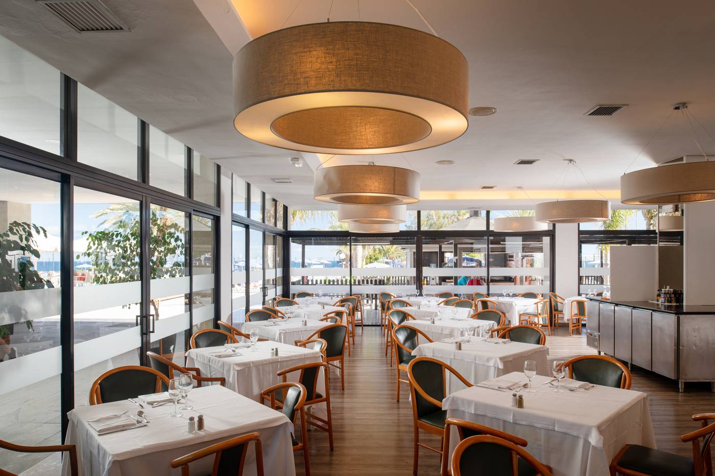 Alexandre-Teguise-Playa-Restaurant-22