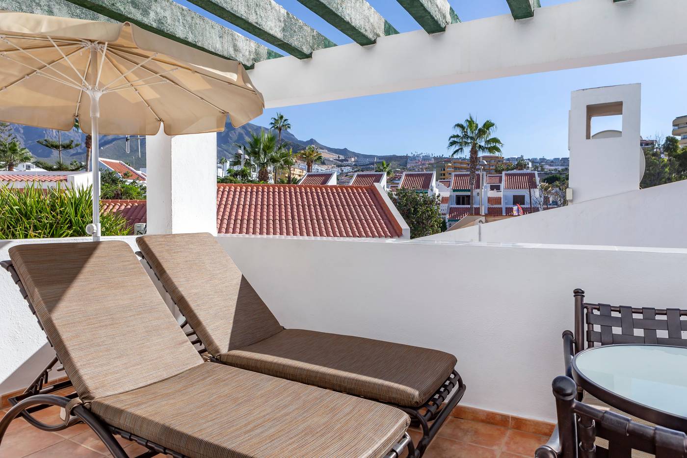 Sunset-Harbour-Club-Room-45