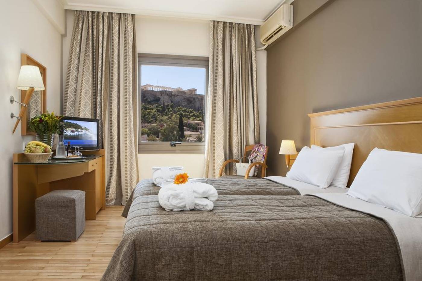 Plaka-Hotel-Room-2