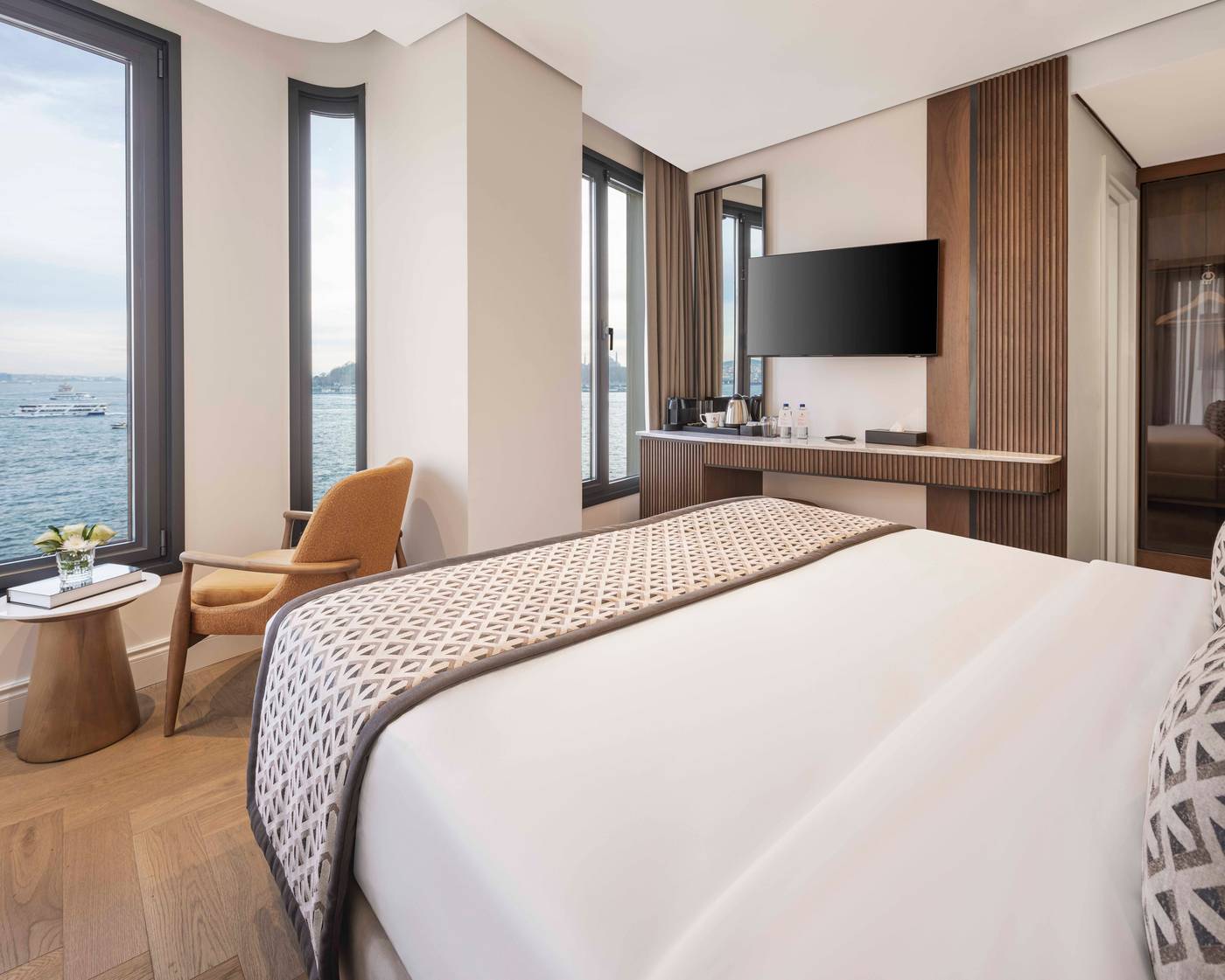 Dream-Inn-Karakoy-Bosphorus-General-view-15