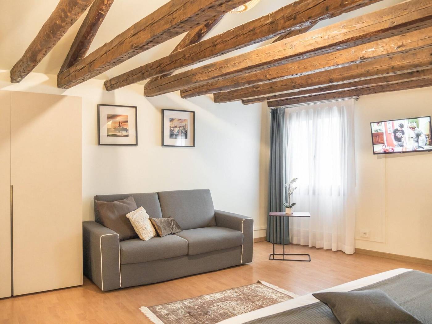 Grand-Canal-Suites-Room-18